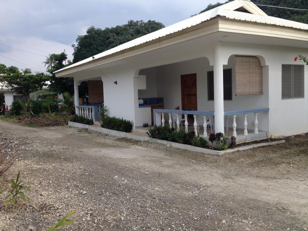 Mangoes Place Moalboal Exterior photo